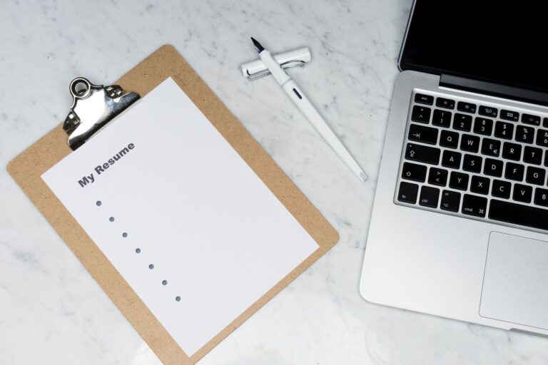 best free resume tools for job seekers in Canada
