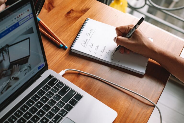 free online courses for newcomers in Canada